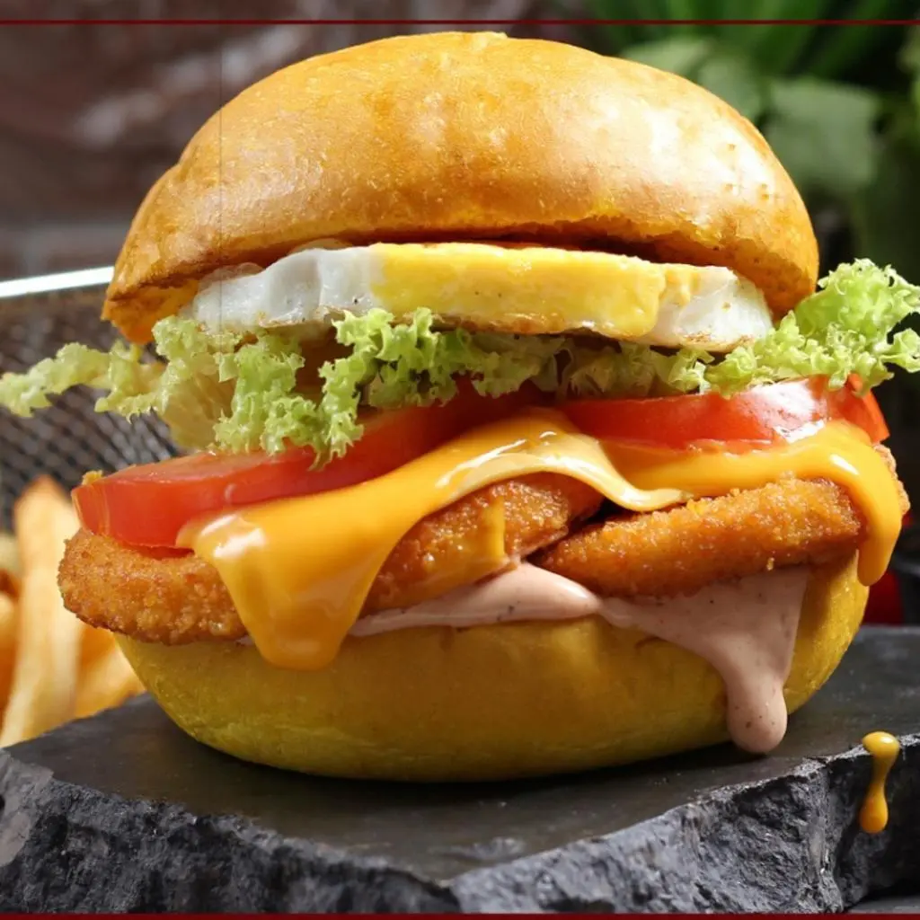 Eggs Burger